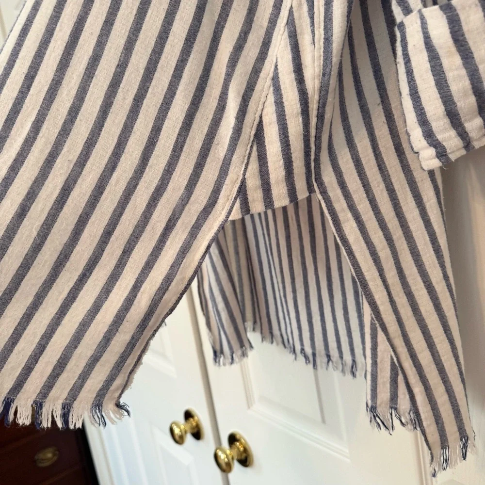 Umgee Blue Striped Tunic Top M - Picture 7 of 12